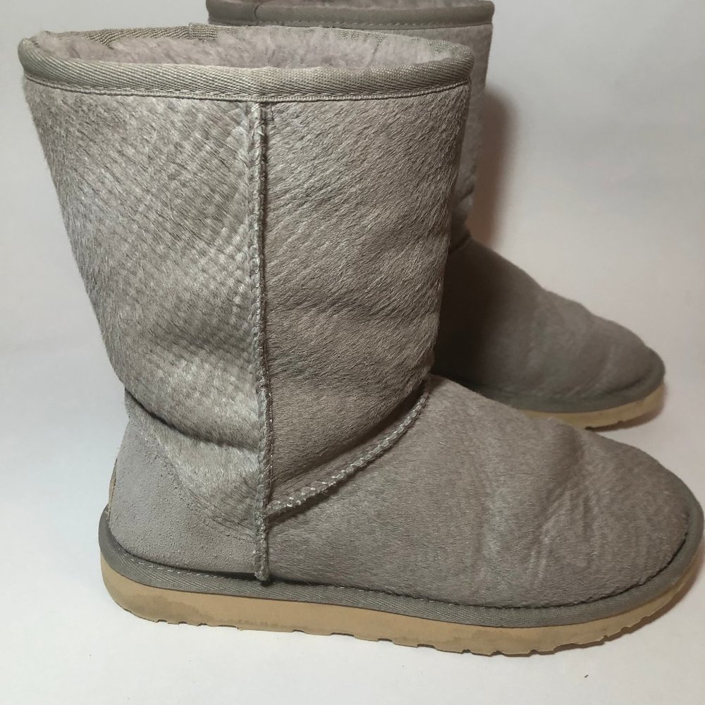 UGG Women Boots Tall Grey Fur Limited Edition